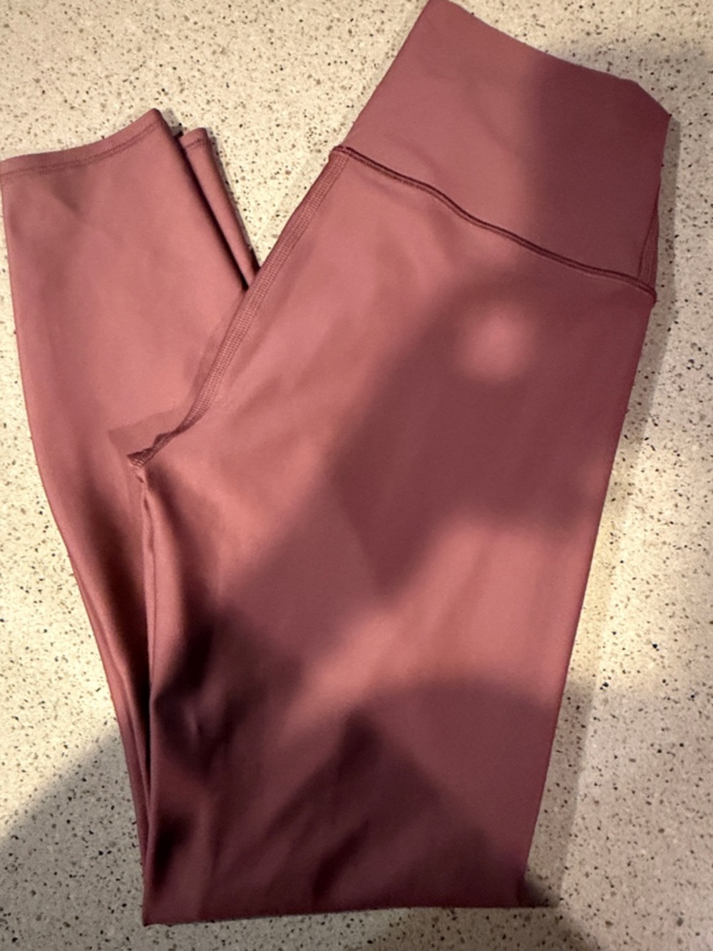 ALO Yoga High-Waist Leggings in Mauve